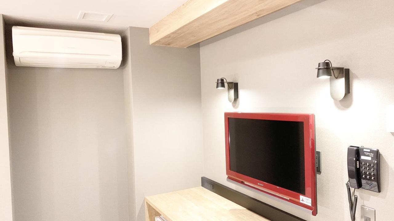 First Cabin Midosuji Namba Ōsaka Extérieur photo